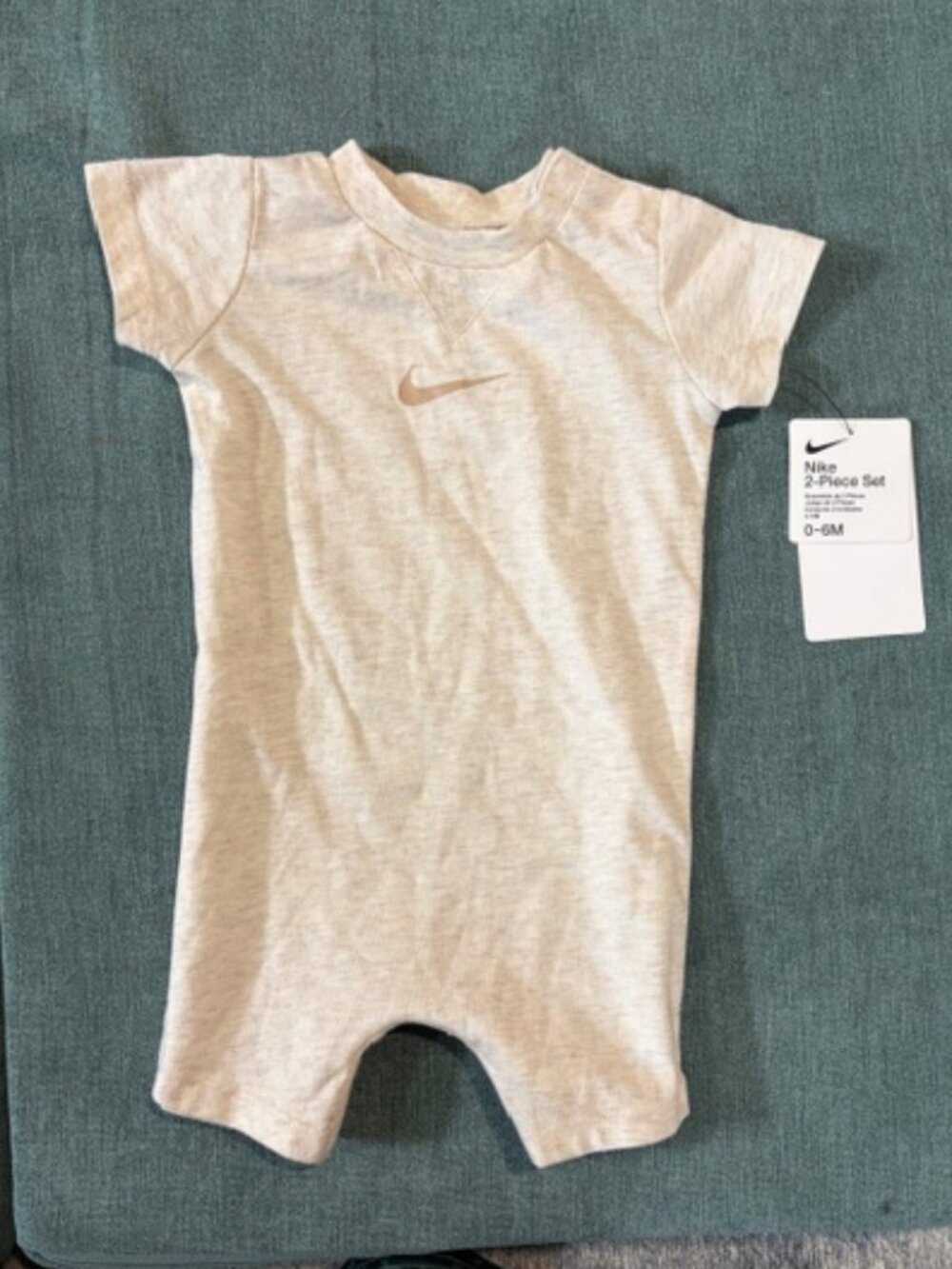 Nike One Piece (0-6 months)